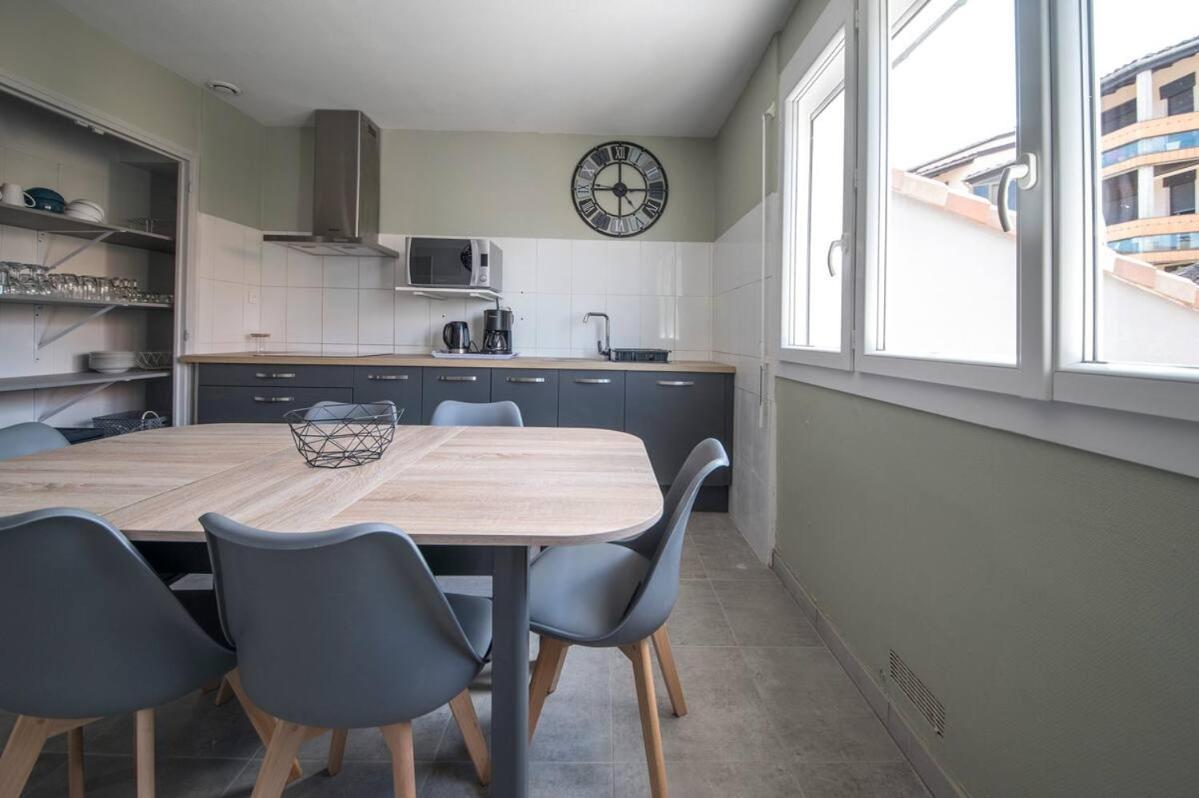 La Cahute, Appartement T2 Avec Jardin Ou Appartement Familial T6 มงโตบ็อง ภายนอก รูปภาพ