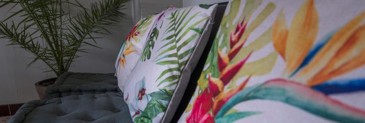 La Cahute, Appartement T2 Avec Jardin Ou Appartement Familial T6 มงโตบ็อง ภายนอก รูปภาพ