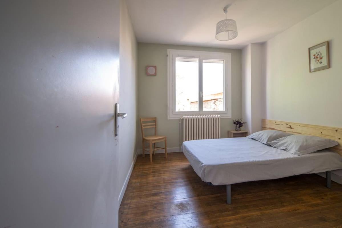 La Cahute, Appartement T2 Avec Jardin Ou Appartement Familial T6 มงโตบ็อง ภายนอก รูปภาพ