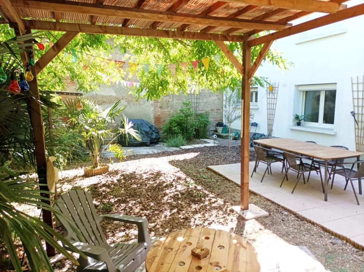 La Cahute, Appartement T2 Avec Jardin Ou Appartement Familial T6 มงโตบ็อง ภายนอก รูปภาพ